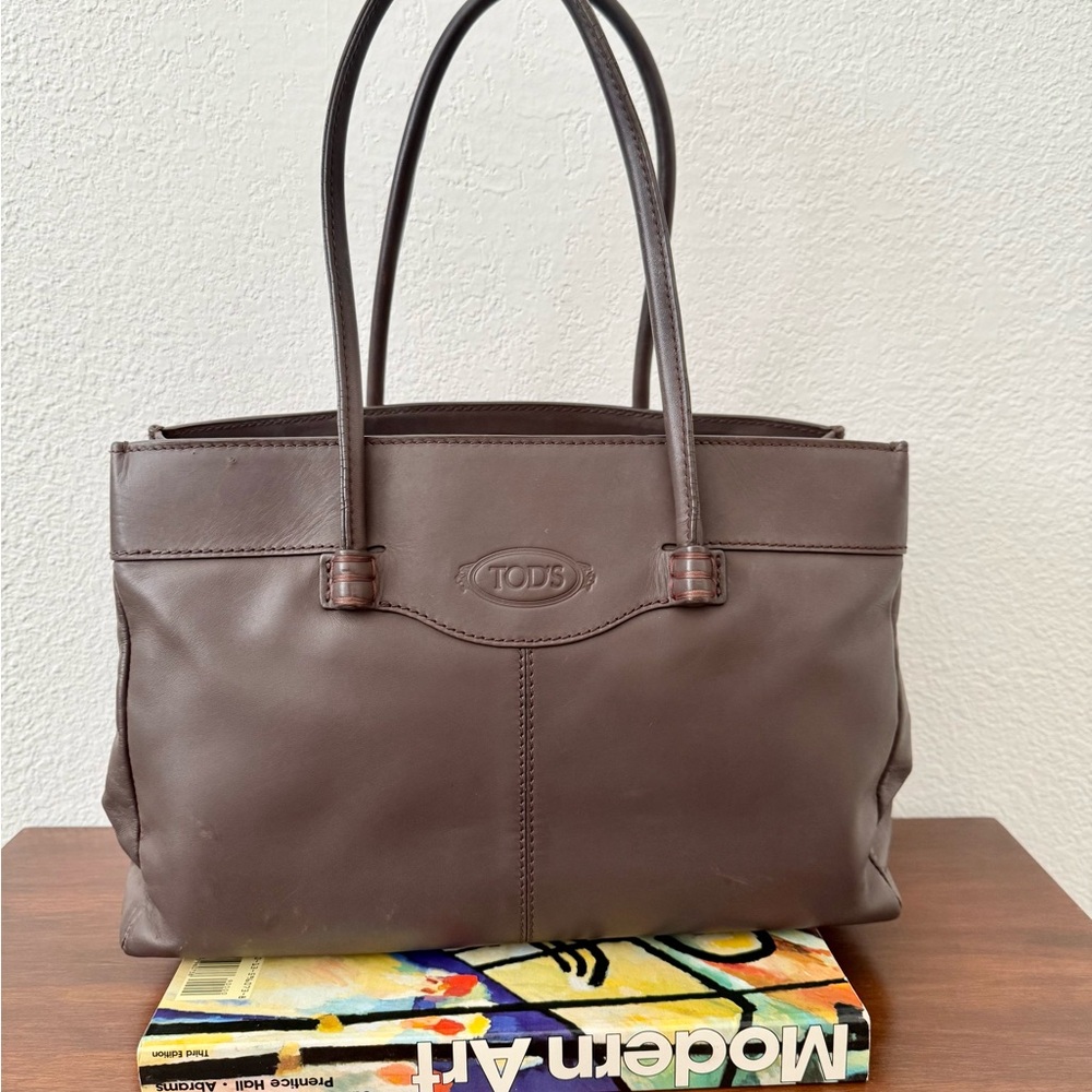 TODs Brown Smooth Leather Tote